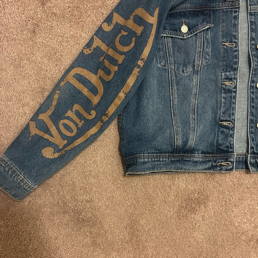 Von Dutch Blue Denim Jean Jacket with Wing & Logo Patches - Picture 4 of 7